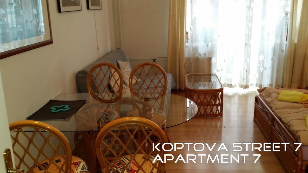 Holiday Apartments Karlovy Vary Esterno foto